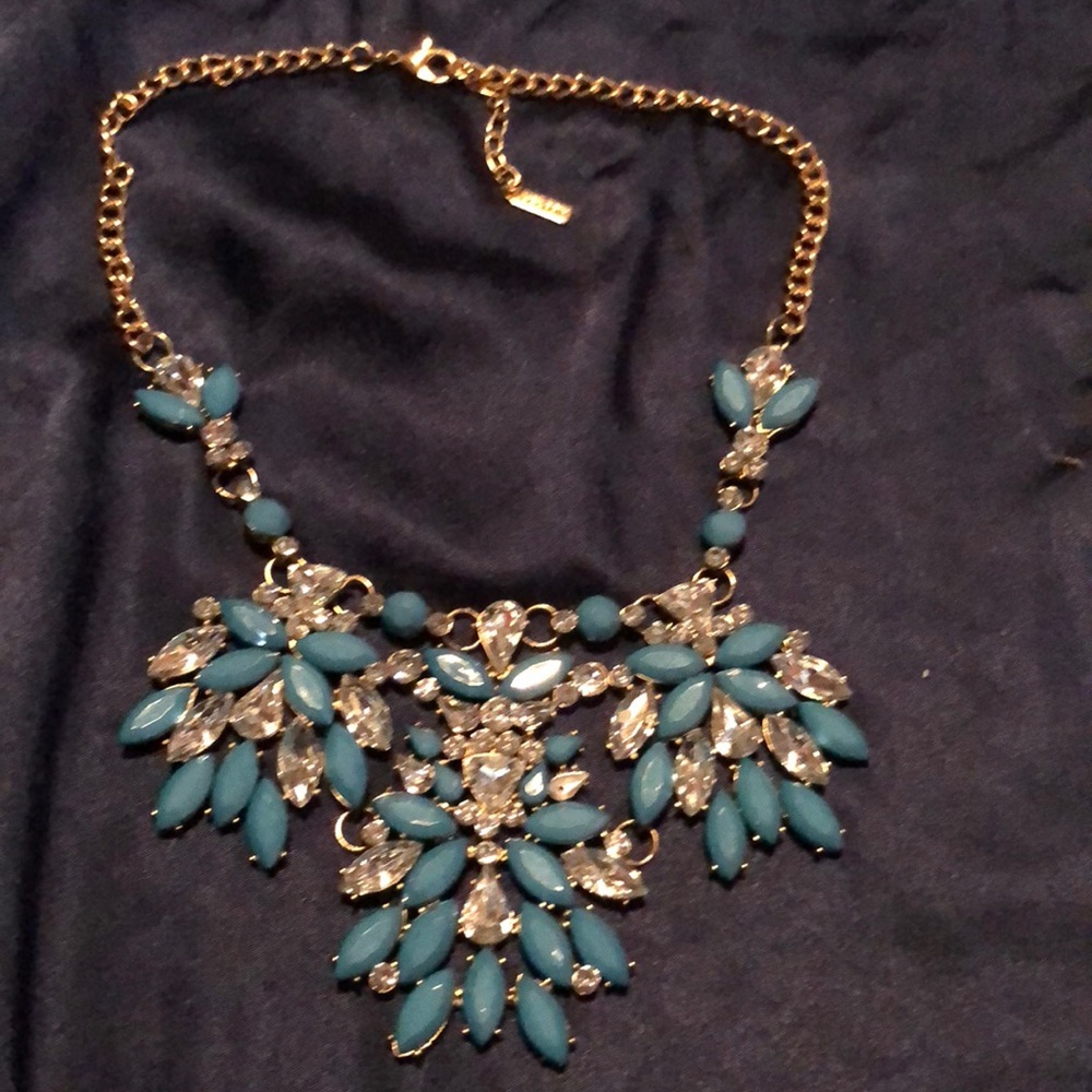 Large statement necklace